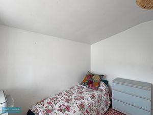 Photo 17- click for photo gallery